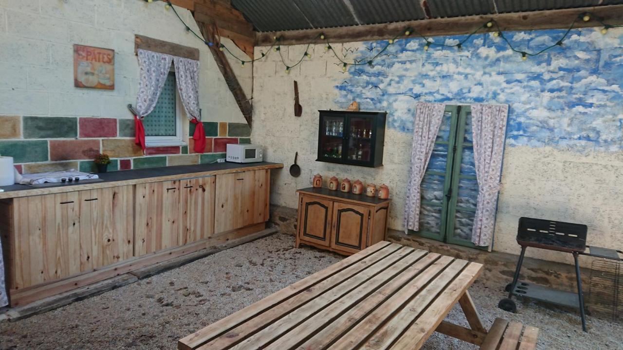 chambres d hôtes proximité mont St Michel La Boussac Esterno foto